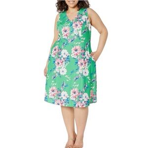 NWT London Times Women's V-Neck Flare Dress Guest of Garden Party Floral Fun